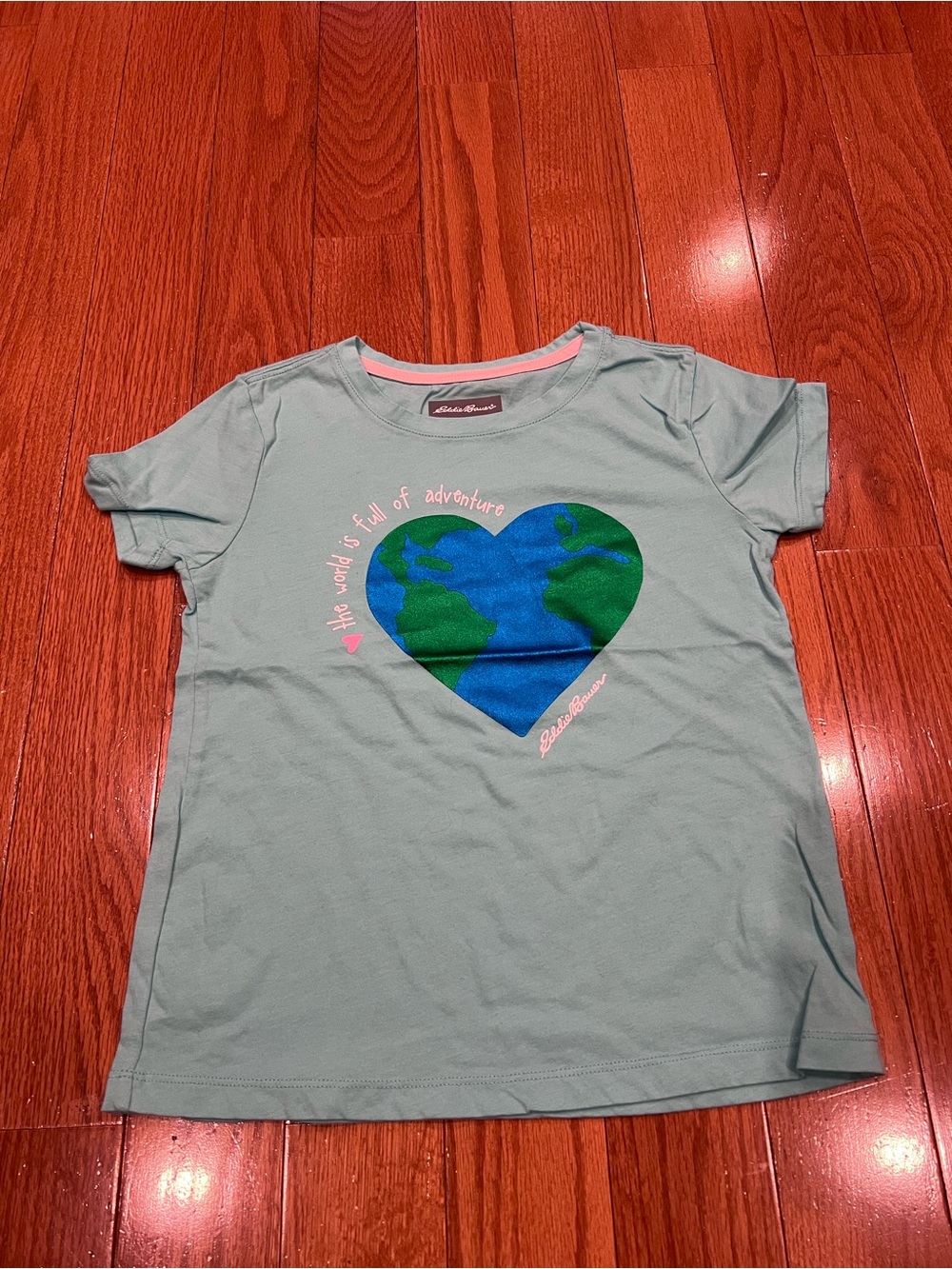 Girls Eddie Bauer Blue World Heart Graphic T Shirt Size Medium M 10/12